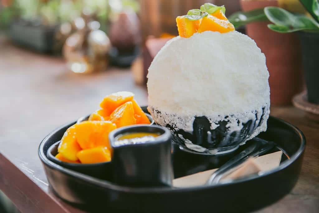 Bingsu Mango Fruity topping popular asian style summer dessert sweet ice milk shaved